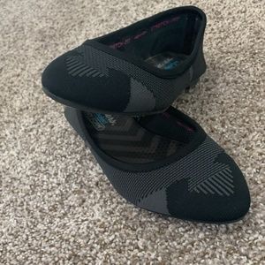 Skechers Cleo "Wham" Ballet Flat: Black/Charcoal